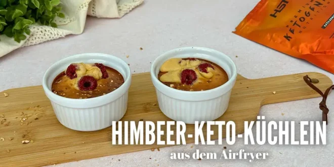 Keto-Küchlein mit Himbeeren und Butter Keto-Küchlein mit Himbeeren und Butter