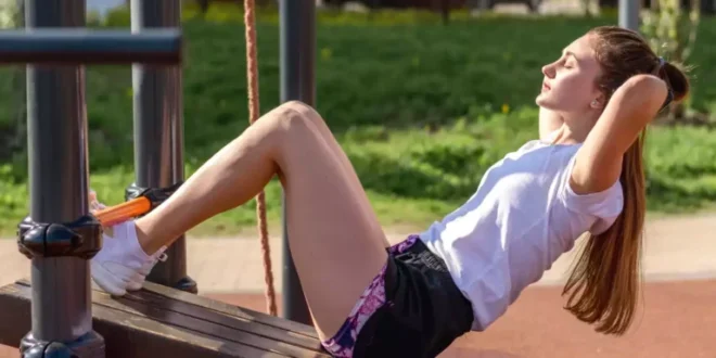 Bauchmuskelübungen für Jugendliche