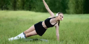 Wie man seitliche Planks macht