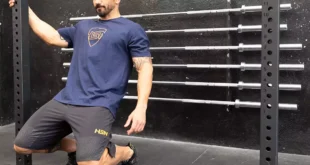 Wie man die Sissy-Kniebeuge macht