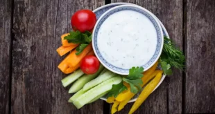 Gemüse mit Tzatziki-Soße