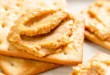 Cracker mit Cashewbutter