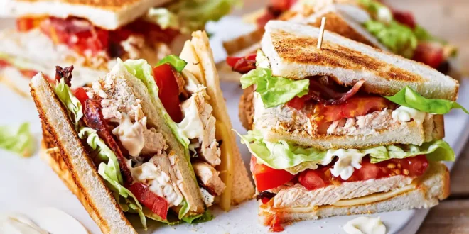 Hähnchen-Sandwich Hähnchen-Sandwich