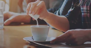 Sucralose: Süßstoff, der stärker als Zucker ist